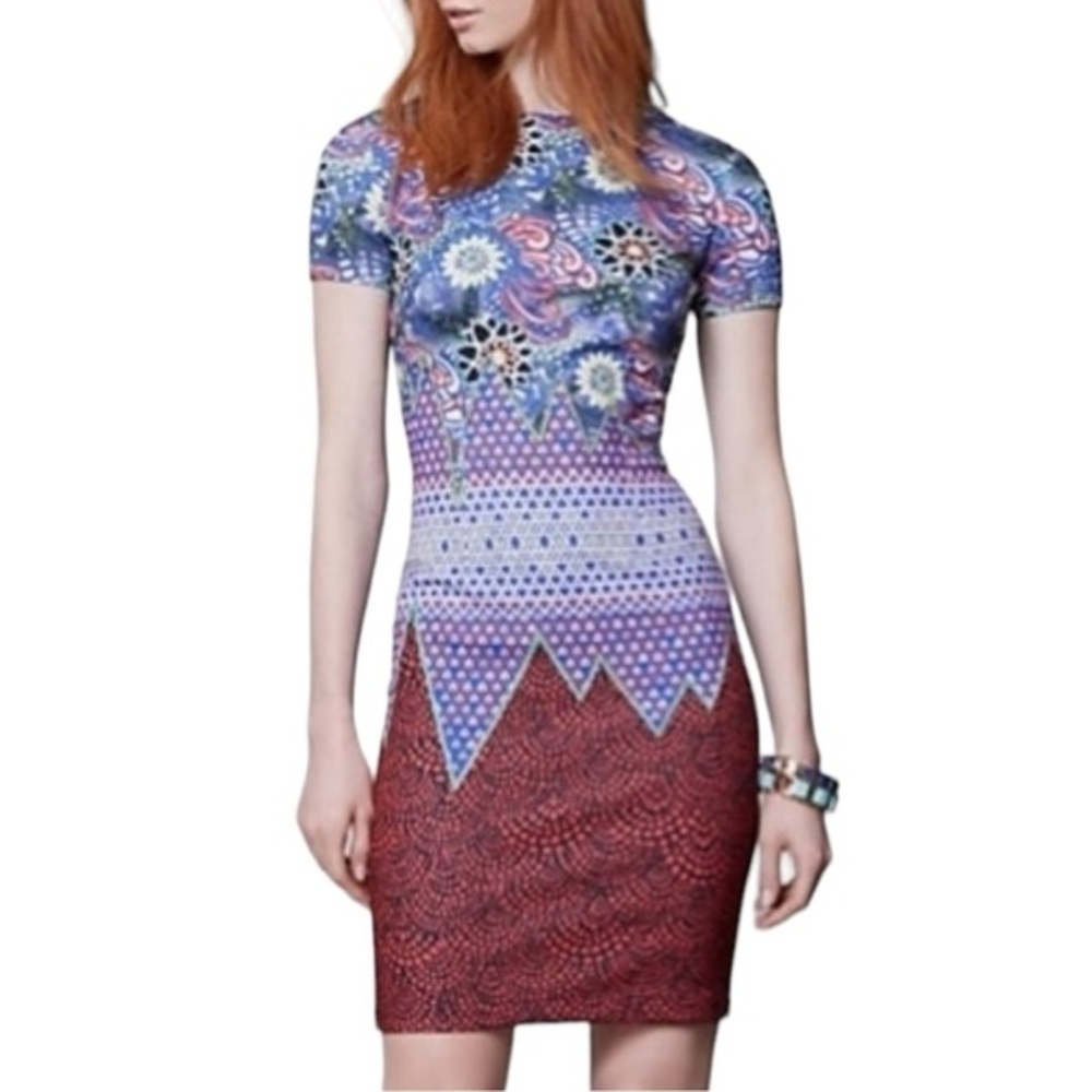 Anthropologie Mah Na Mah Na Jen Kao 4 Geo Print Form Fitting Short Sleeve Dress